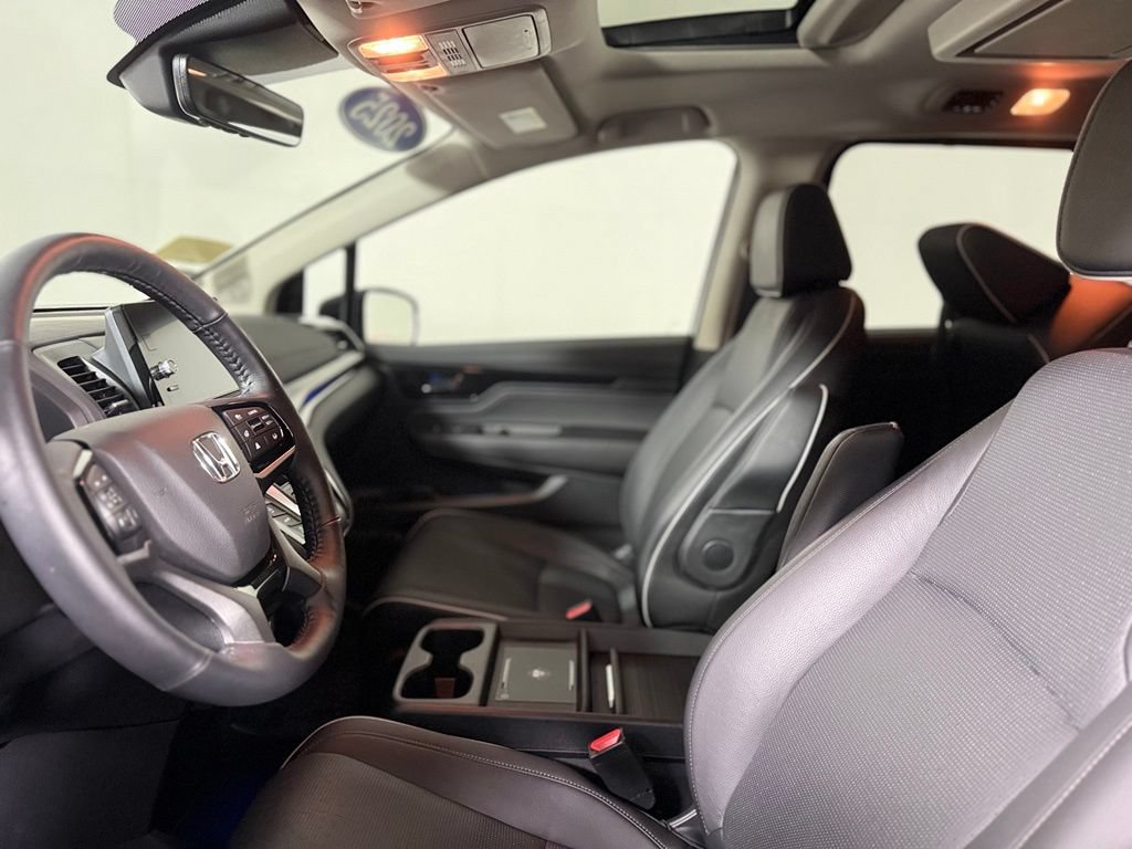 Used 2025 Honda Odyssey Elite image 20
