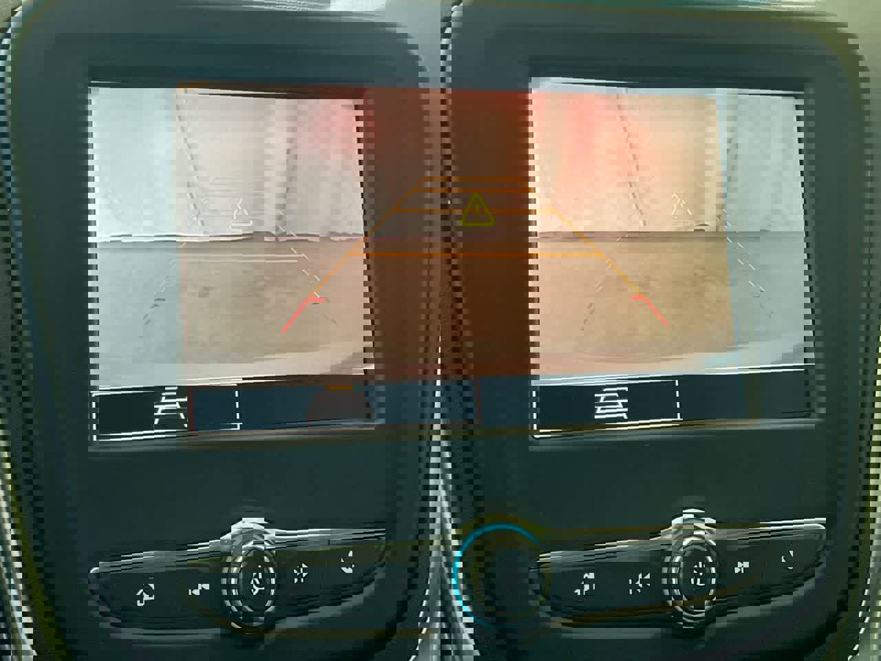 Used 2022 Chevrolet Equinox LT image 17