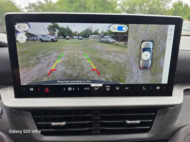 New 2026 Ford Explorer Platinum image 21