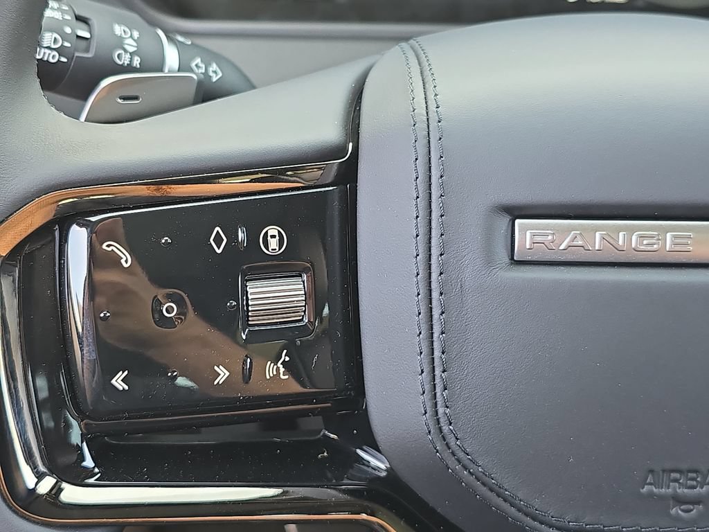 New 2026 Land Rover Range Rover Velar Belgravia AWD/4WD image 17