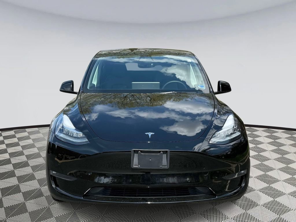 Used 2022 Tesla Model Y Long Range image 6