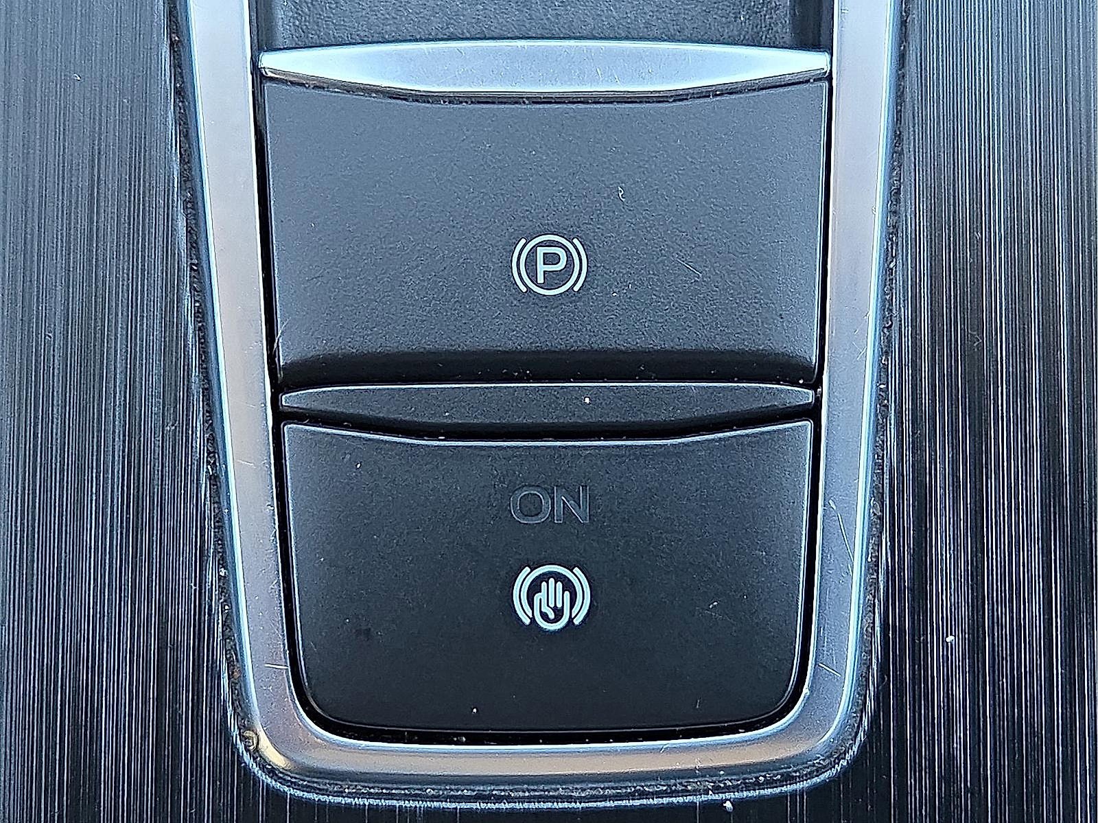 Used 2024 Ford Escape Active w/ Cold Weather Package image 18