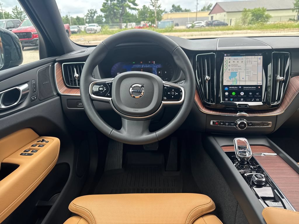 Used 2025 Volvo XC60 B5 Ultra w/ Protection Package Premier AWD/4WD image 17