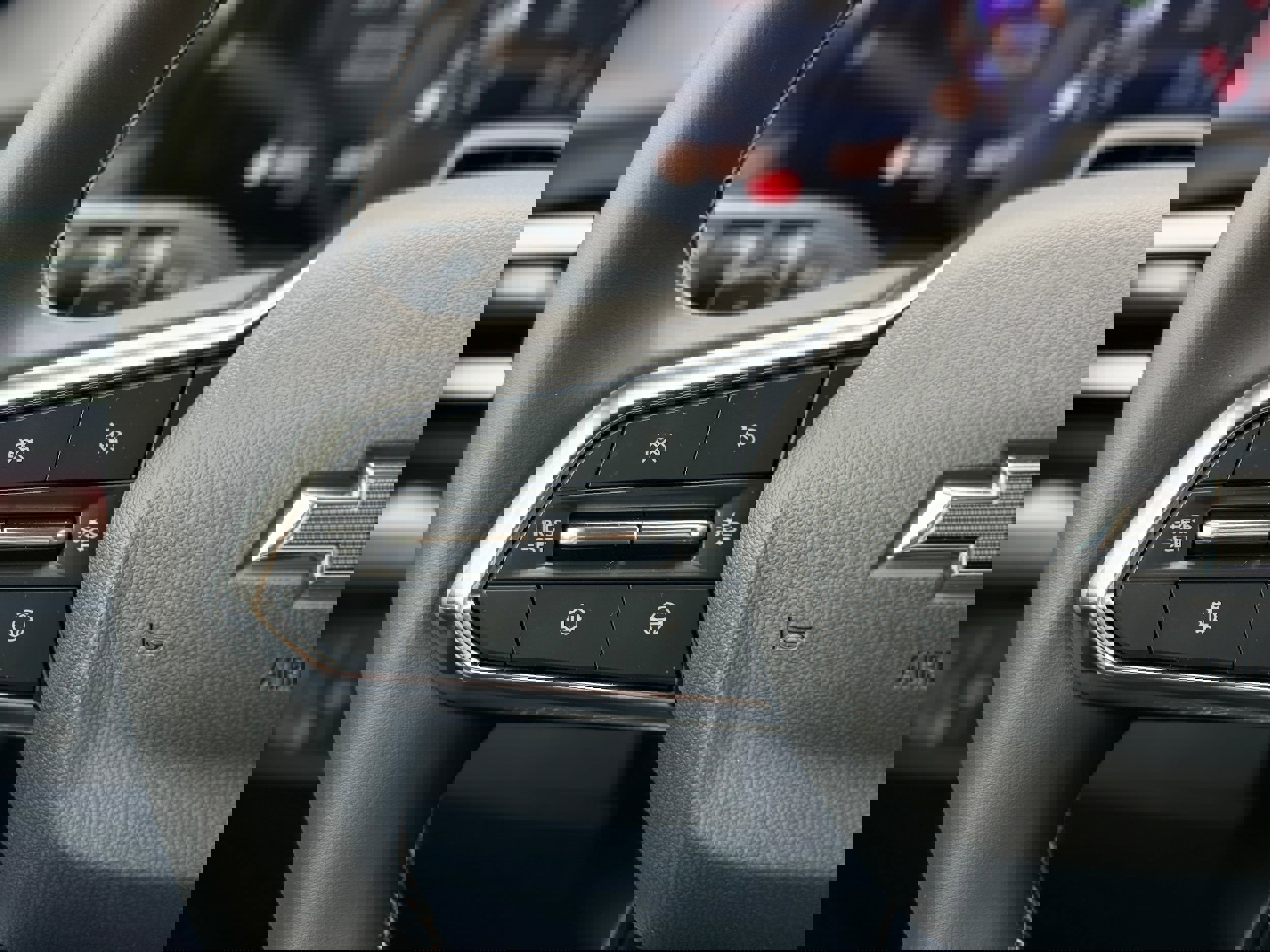 New 2026 Chevrolet Traverse Z71 w/ Enhanced Driving Package image 11