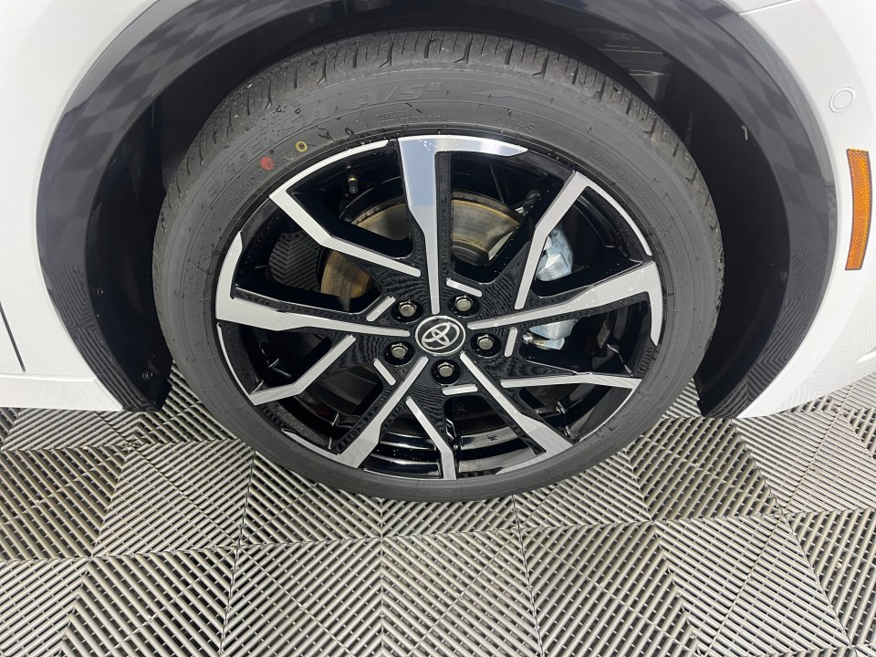 New 2026 Toyota Prius Plug-In Hybrid image 22