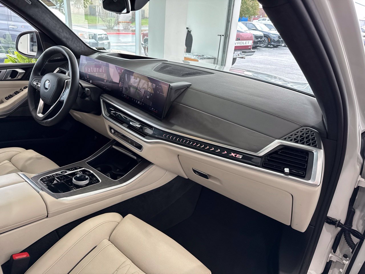 Used 2026 BMW X5 xDrive40i w/ Executive Package AWD/4WD image 53