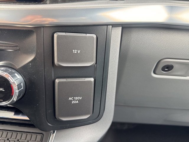 New 2025 Ford F150 Lariat w/ Equipment Group 502A High image 43