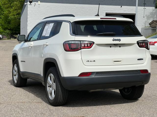 Used 2018 Jeep Compass Latitude w/ Popular Equipment Group AWD/4WD image 9