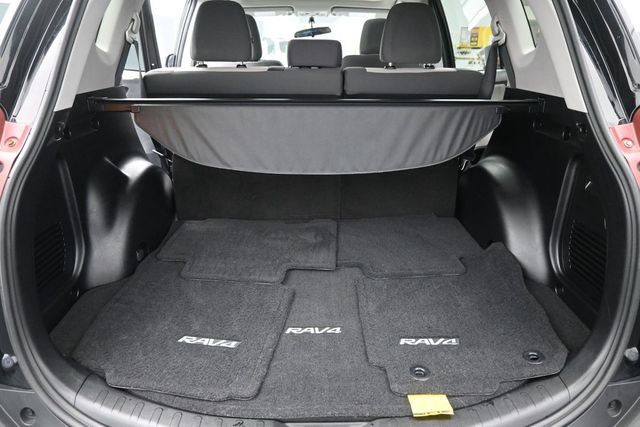 Used 2014 Toyota RAV4 XLE FWD image 24