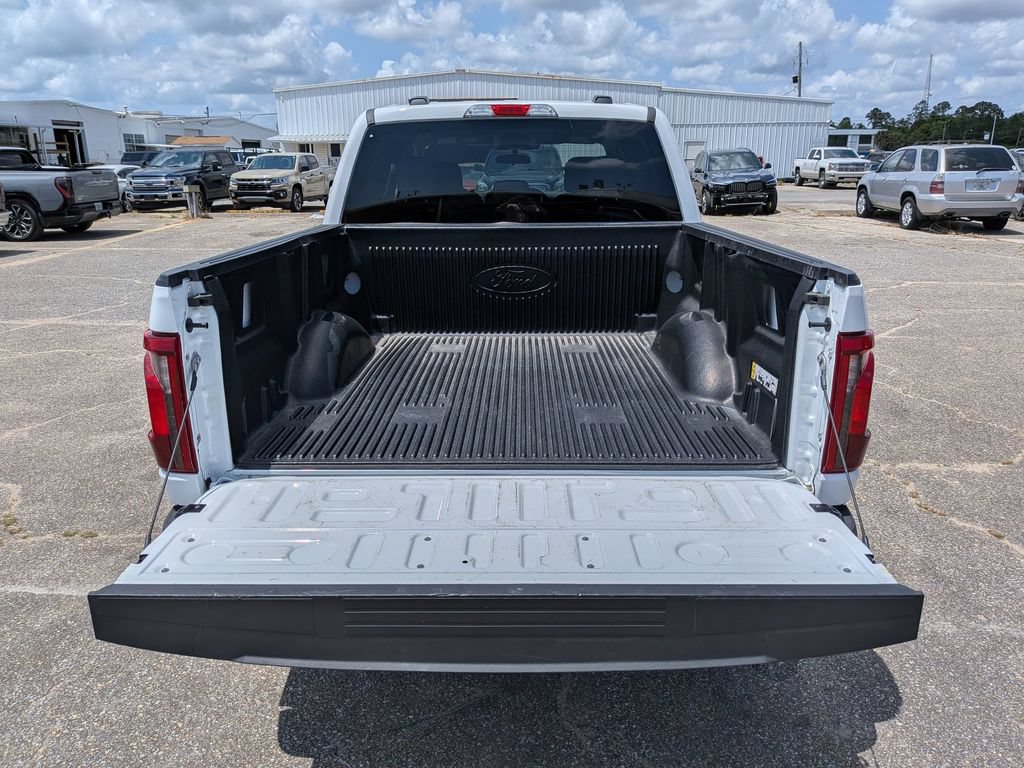 Used 2025 Ford F150 XLT w/ Equipment Group 301A Standard AWD/4WD image 33
