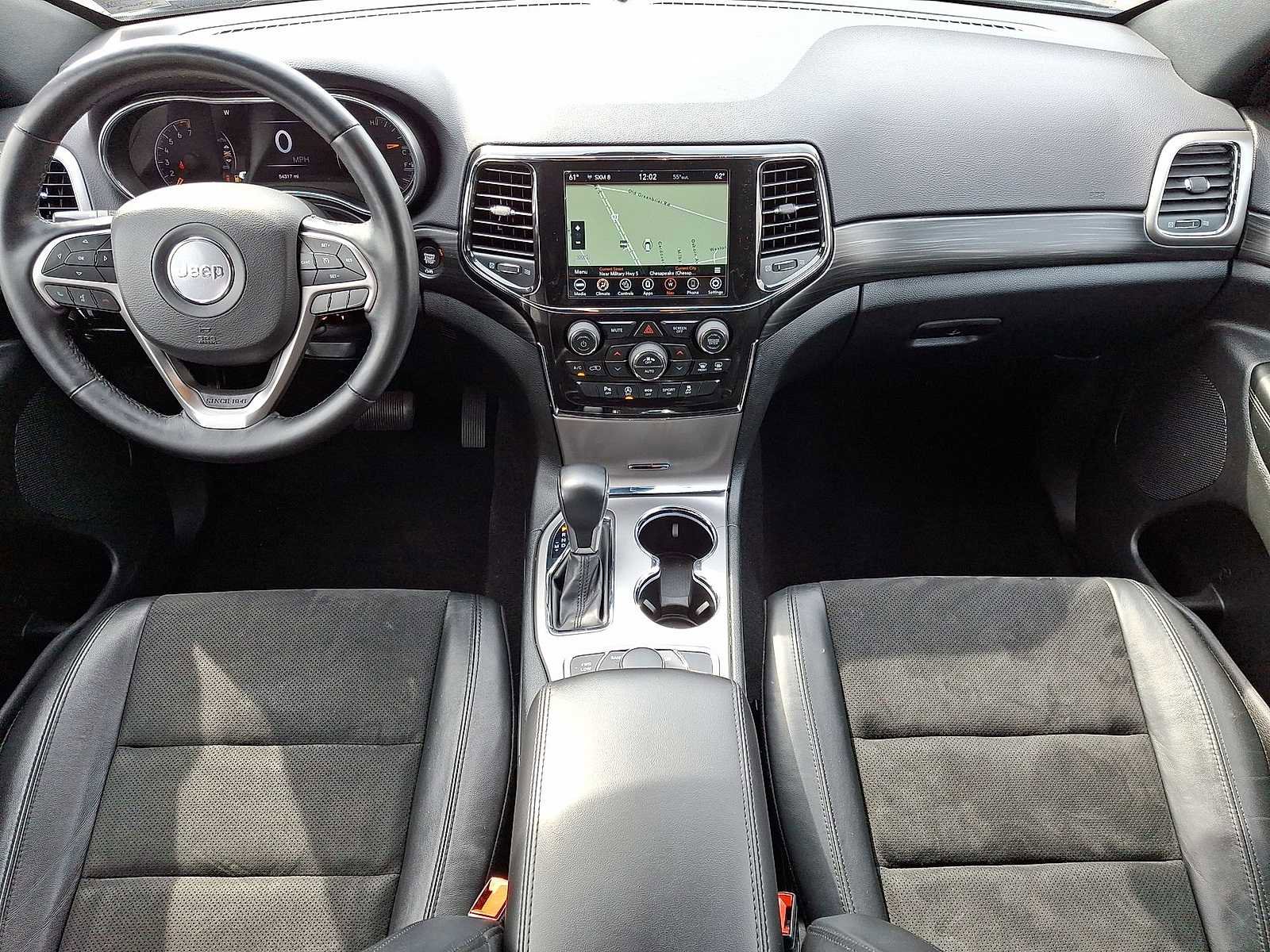 Used 2022 Jeep Grand Cherokee Laredo X image 26