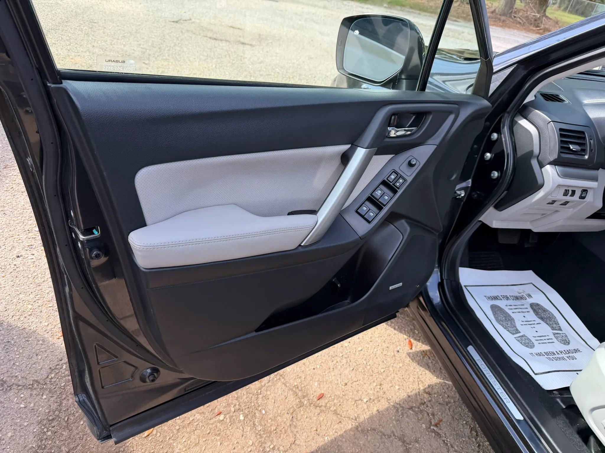 Used 2014 Subaru Forester 2.5i Touring image 14