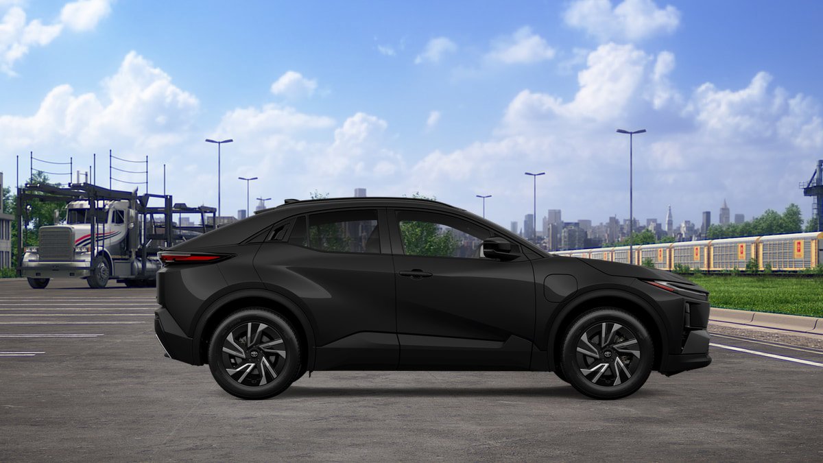 New 2026 Toyota C-HR AWD/4WD image 12