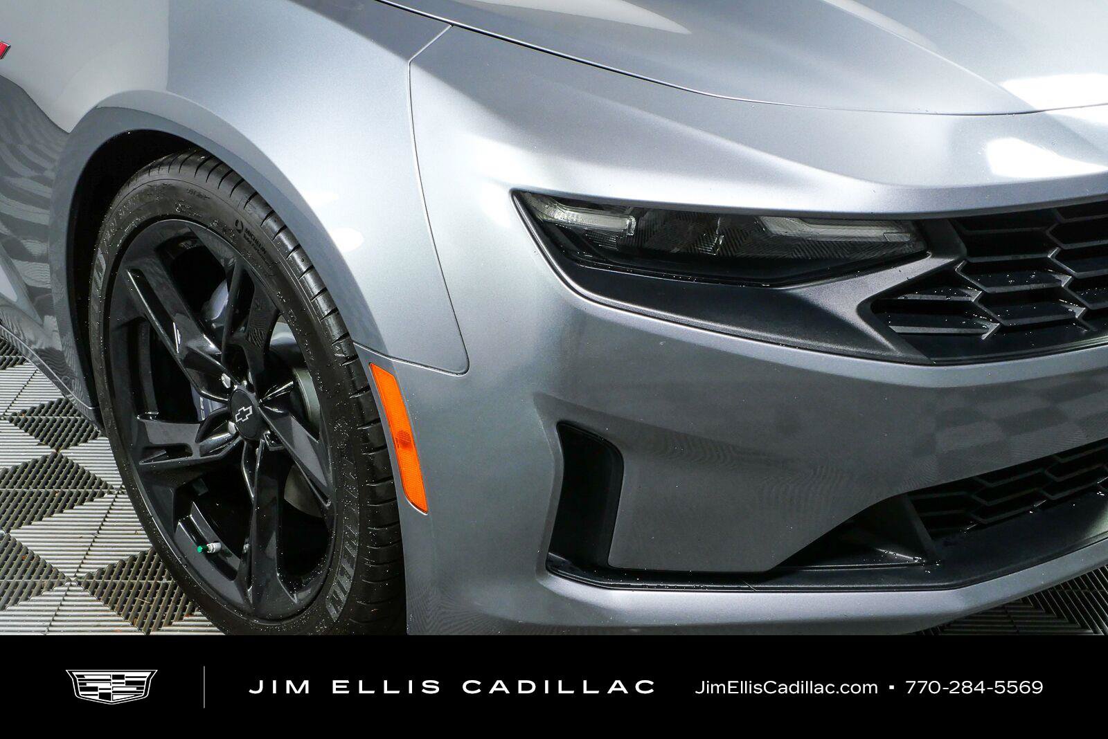 Used 2021 Chevrolet Camaro LT RWD image 31