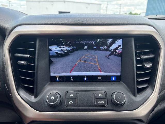 Used 2022 GMC Acadia Denali w/ Denali Technology Package AWD/4WD image 17