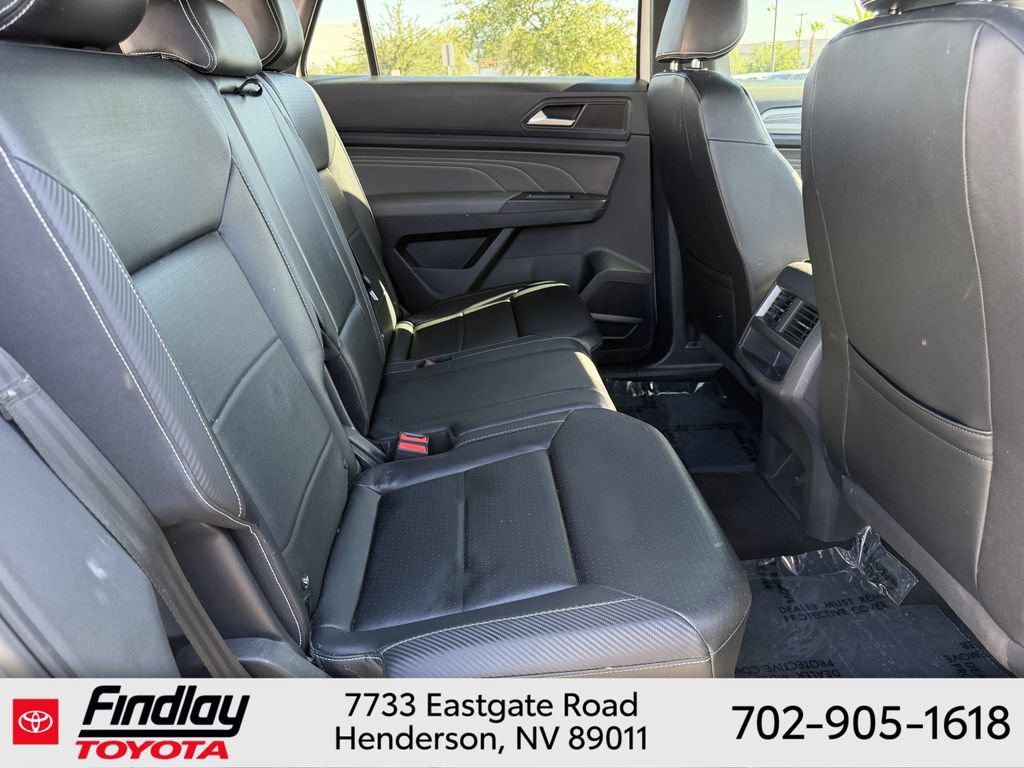Used 2023 Volkswagen Atlas Cross Sport SE FWD image 12