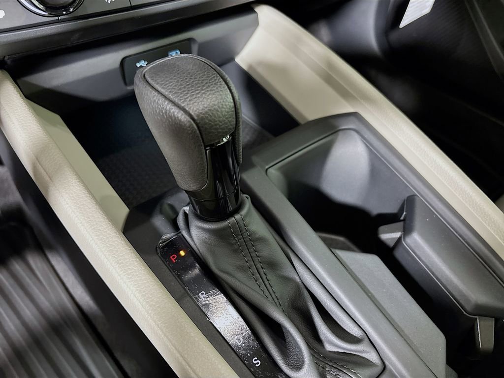 New 2025 Honda Accord SE image 17