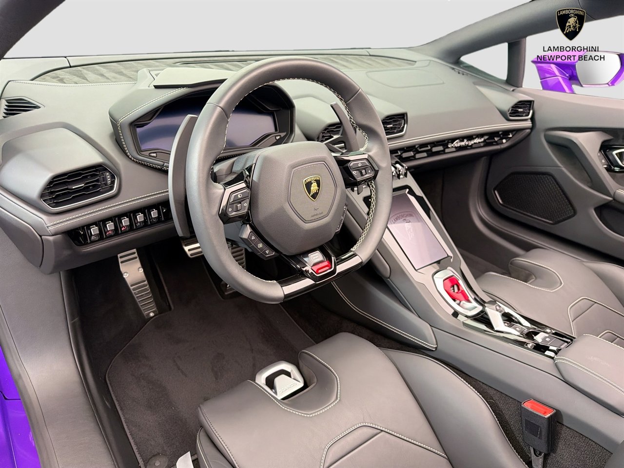 Used 2024 Lamborghini Huracan EVO AWD/4WD image 9