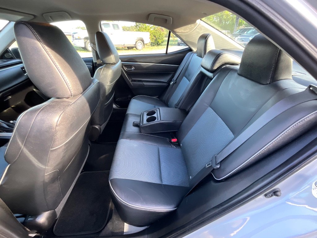 Used 2015 Toyota Corolla S FWD image 21