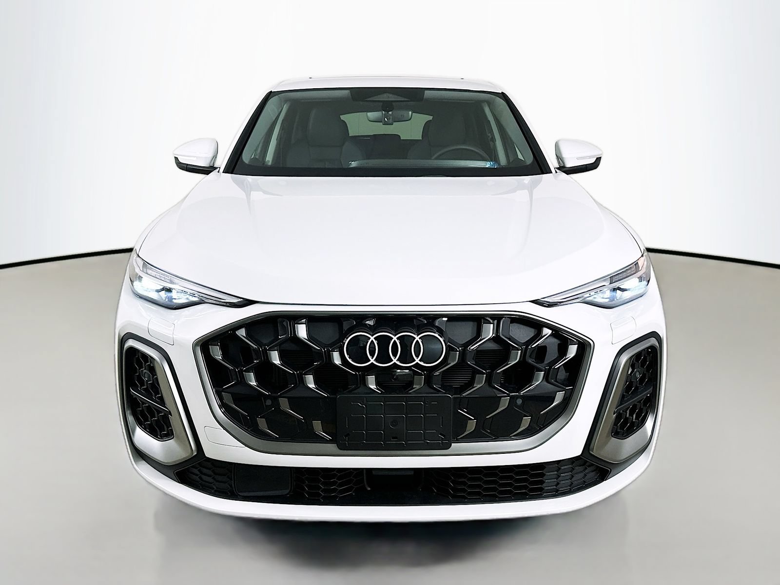 New 2026 Audi Q5 Premium Plus AWD/4WD image 2
