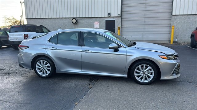 Used 2024 Toyota Camry LE image 29