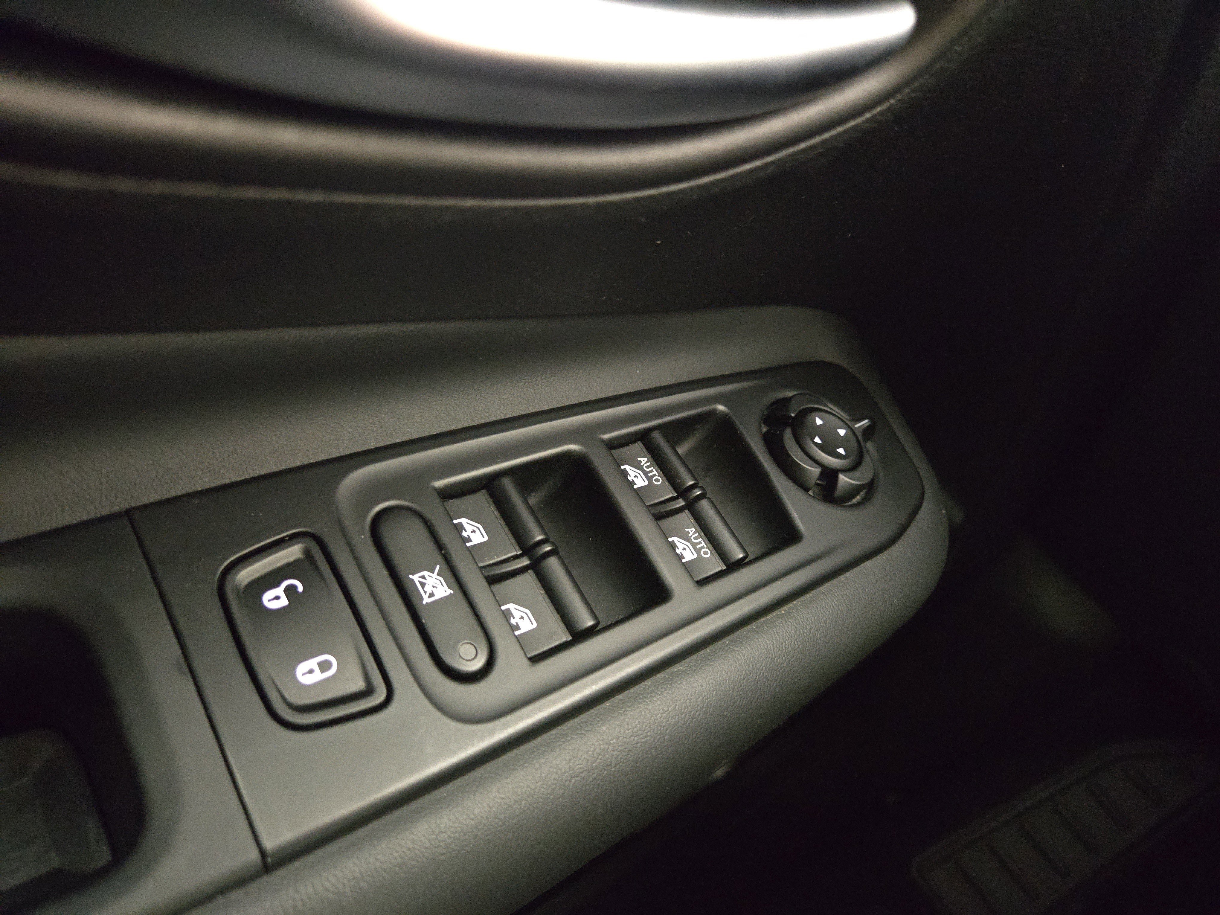 Used 2022 Jeep Renegade Latitude image 30