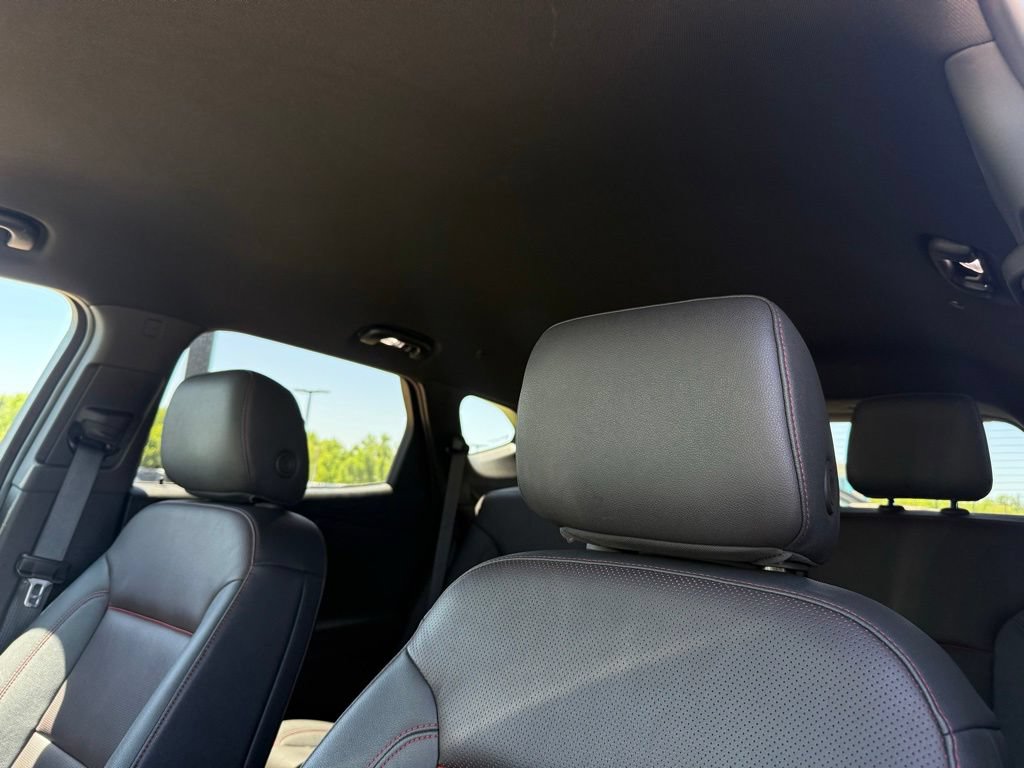 Used 2025 Chevrolet Blazer RS FWD image 21