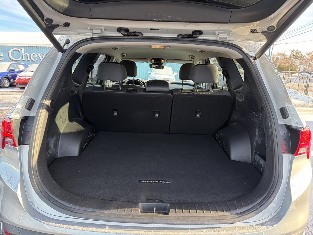 Used 2021 Hyundai Santa Fe SEL w/ Convenience Package image 11