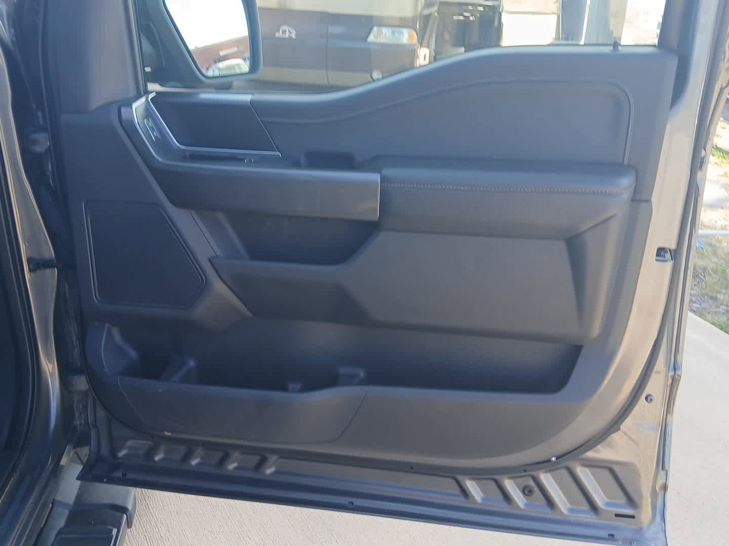 Used 2022 Ford F150 XLT w/ Equipment Group 302A High AWD/4WD image 45