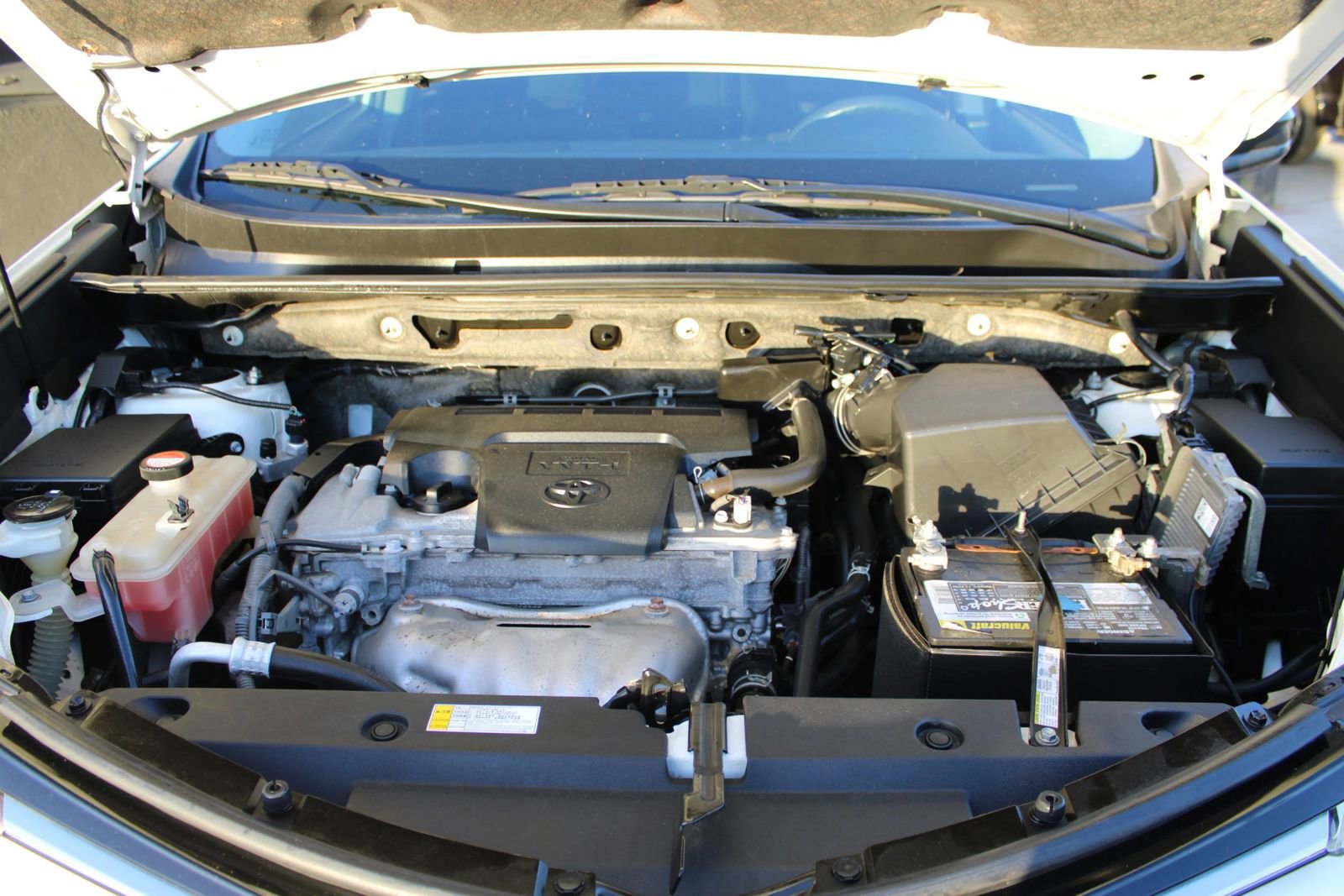 Used 2016 Toyota RAV4 LE image 24