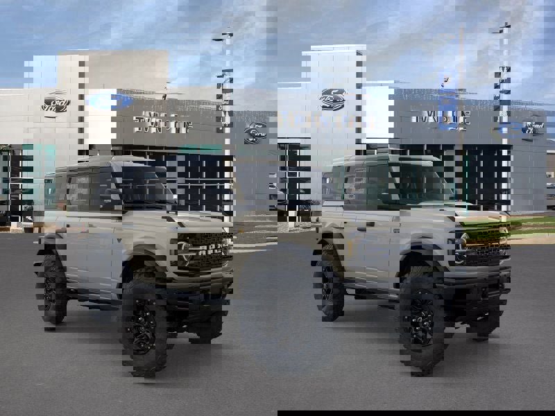 New 2025 Ford Bronco Badlands image 7