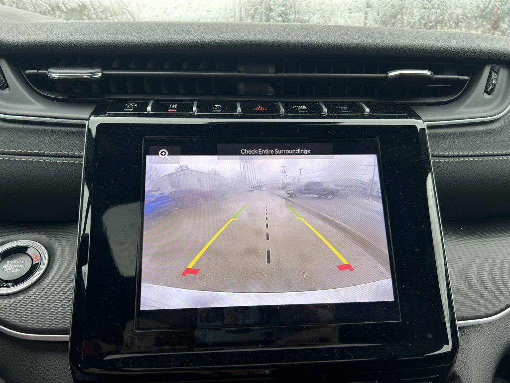 Used 2025 Jeep Grand Cherokee L Laredo w/ Luxury Tech Group I image 21