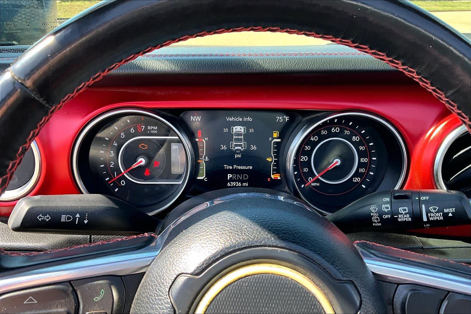 Used 2022 Jeep Wrangler Rubicon w/ LED Lighting Group AWD/4WD image 23