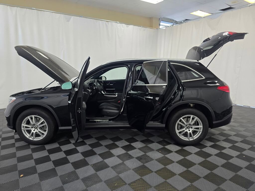 New 2026 Mercedes-Benz GLC 300 4MATIC image 12