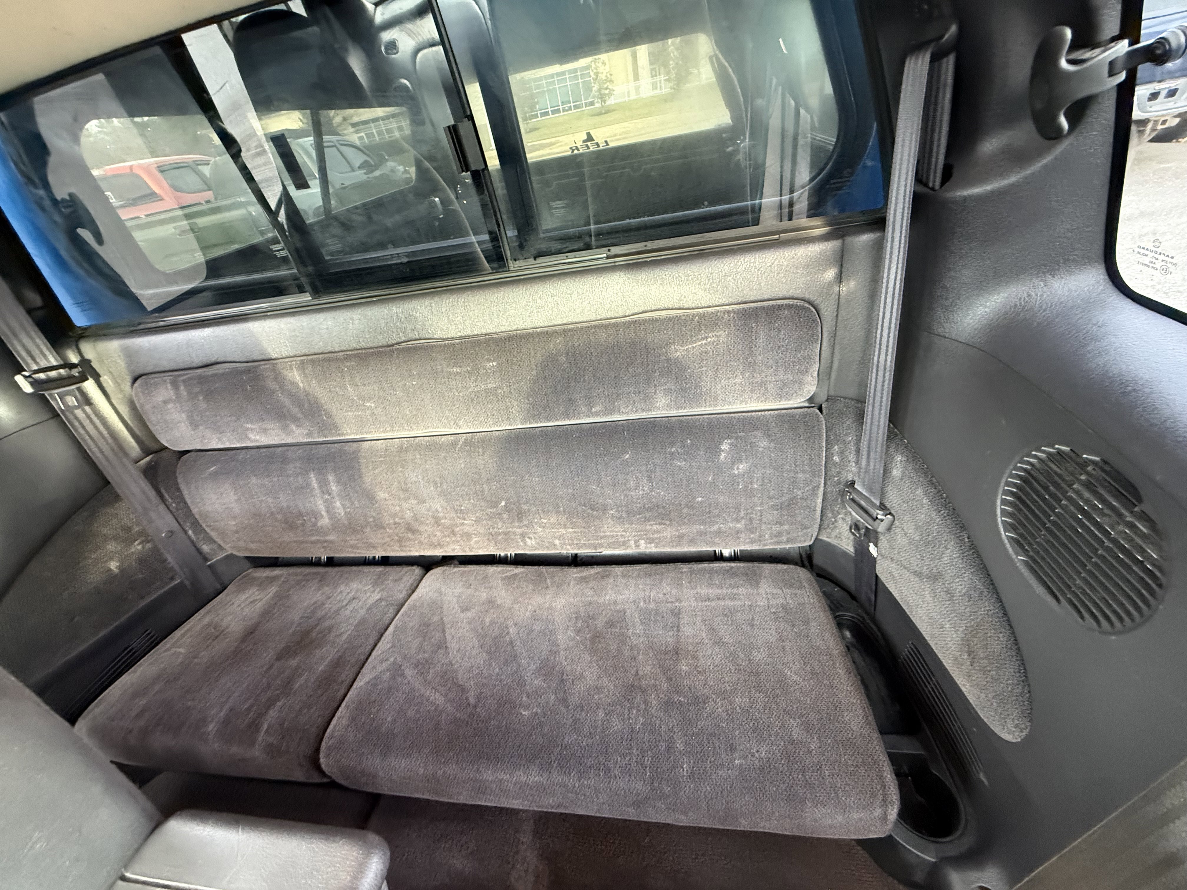Used 2000 Dodge Dakota 2WD Club Cab image 16