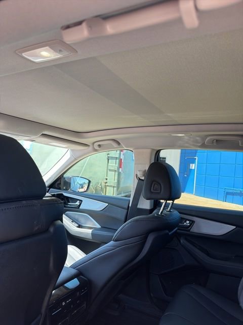 Used 2025 Acura MDX FWD image 10
