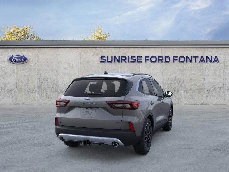 Used 2025 Ford Escape Base w/ PHEV Premium Package image 8