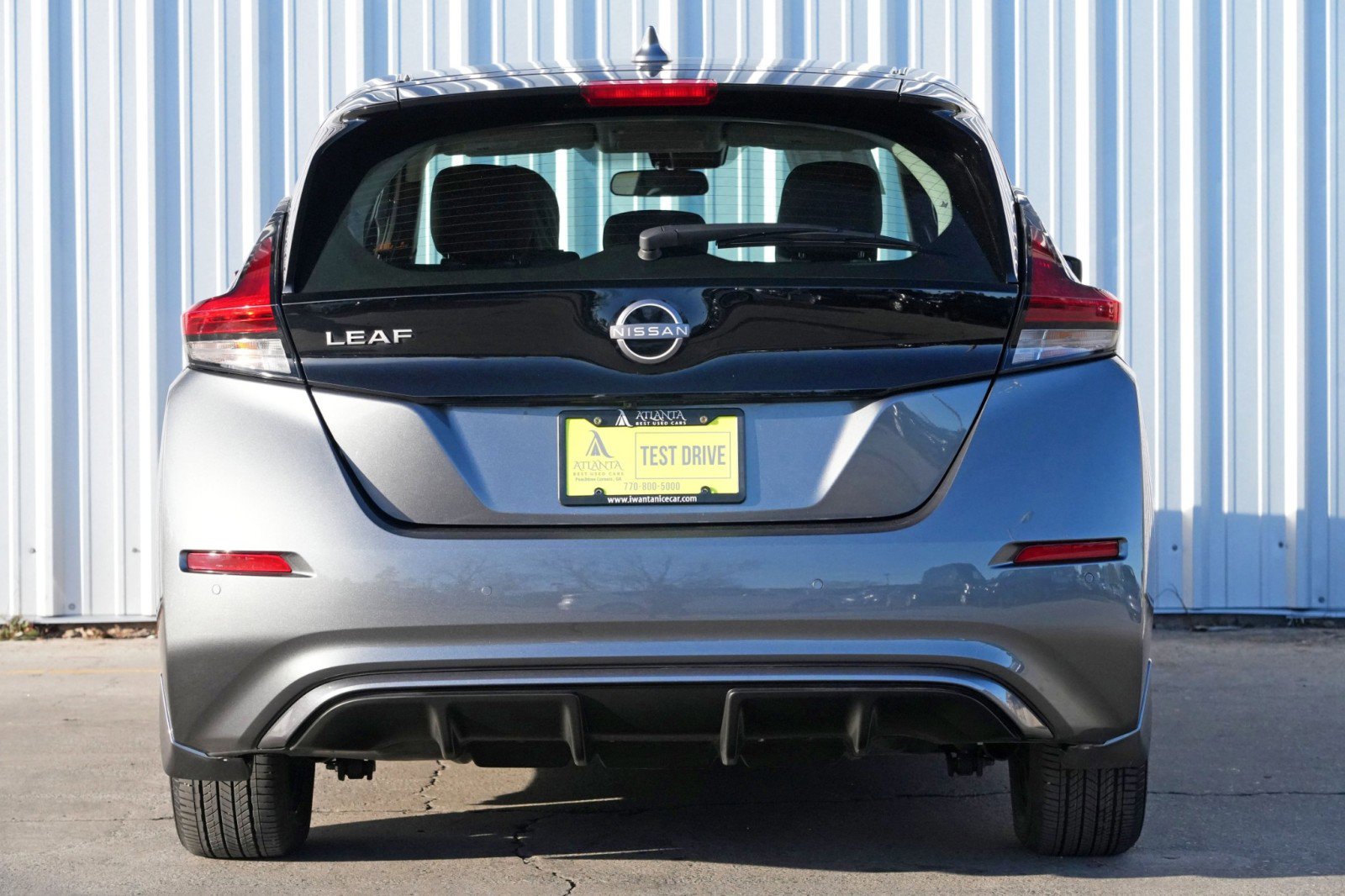 Used 2025 Nissan Leaf S image 10