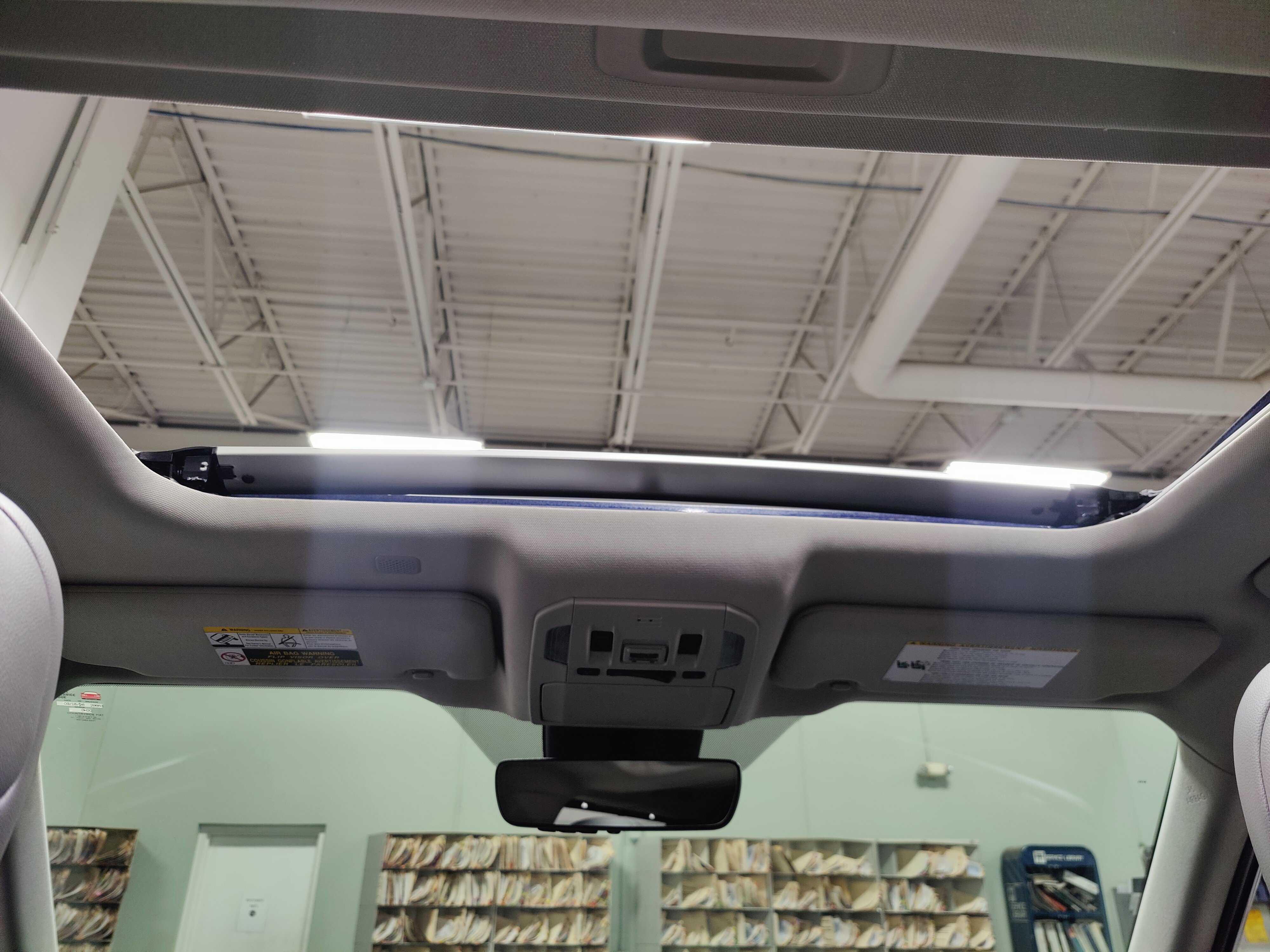 Used 2022 Toyota Highlander XLE image 10