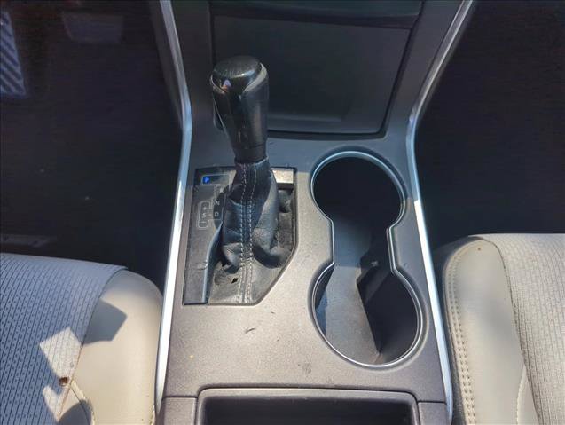 Used 2016 Toyota Camry SE FWD image 16
