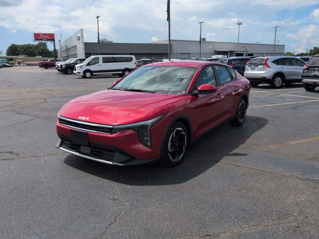 Used 2025 Kia K4 EX FWD image 3