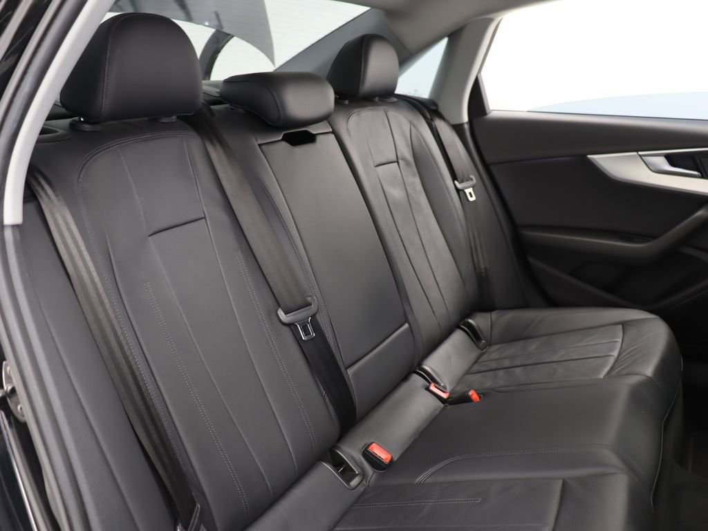 Used 2017 Audi A4 2.0T Ultra Premium FWD image 33