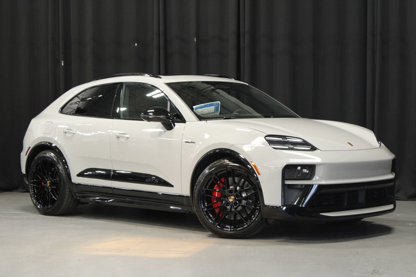 New 2026 Porsche Macan GTS Electric AWD/4WD image 7