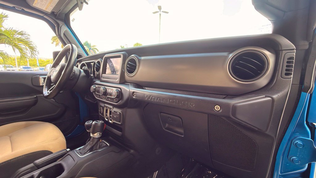 Used 2021 Jeep Wrangler Sport AWD/4WD image 25