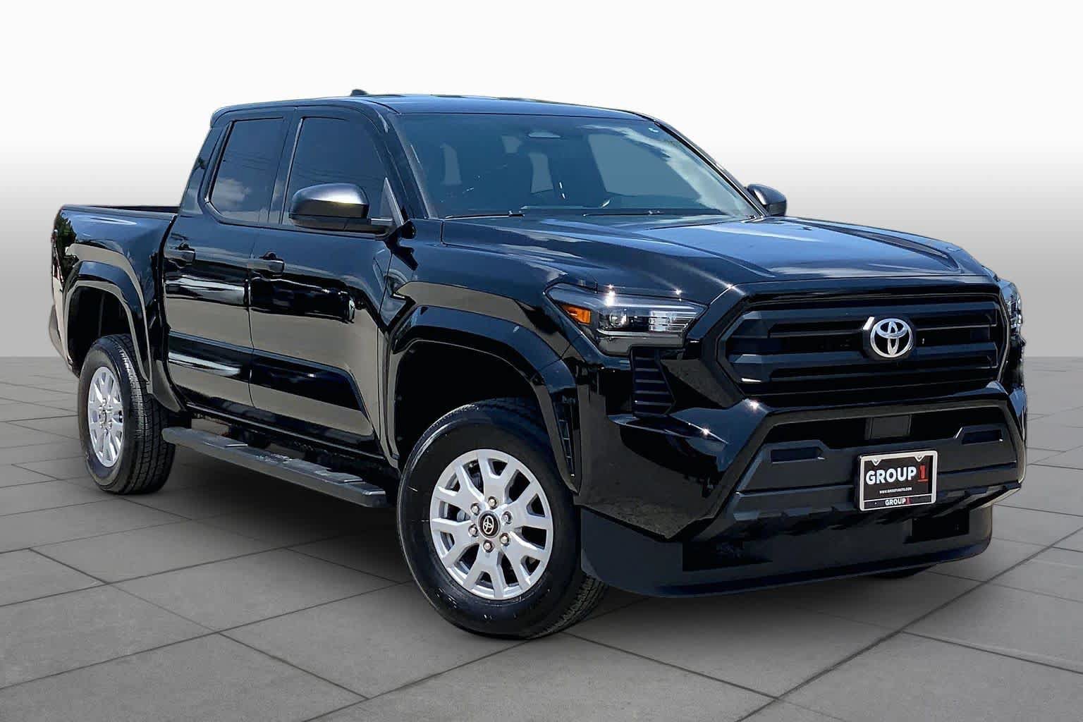 Used 2025 Toyota Tacoma SR RWD image 3