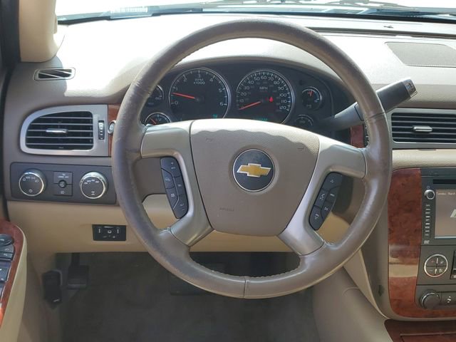 Used 2013 Chevrolet Tahoe LTZ AWD/4WD image 11