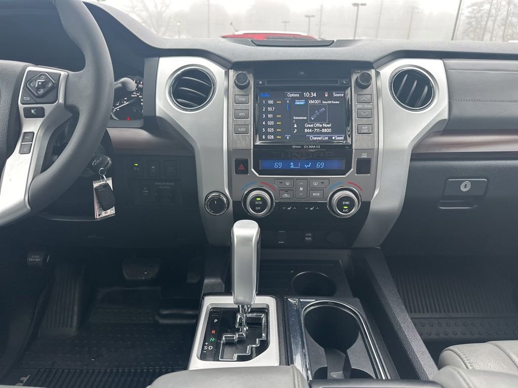 Used 2018 Toyota Tundra Limited w/ Limited Premium Package image 21