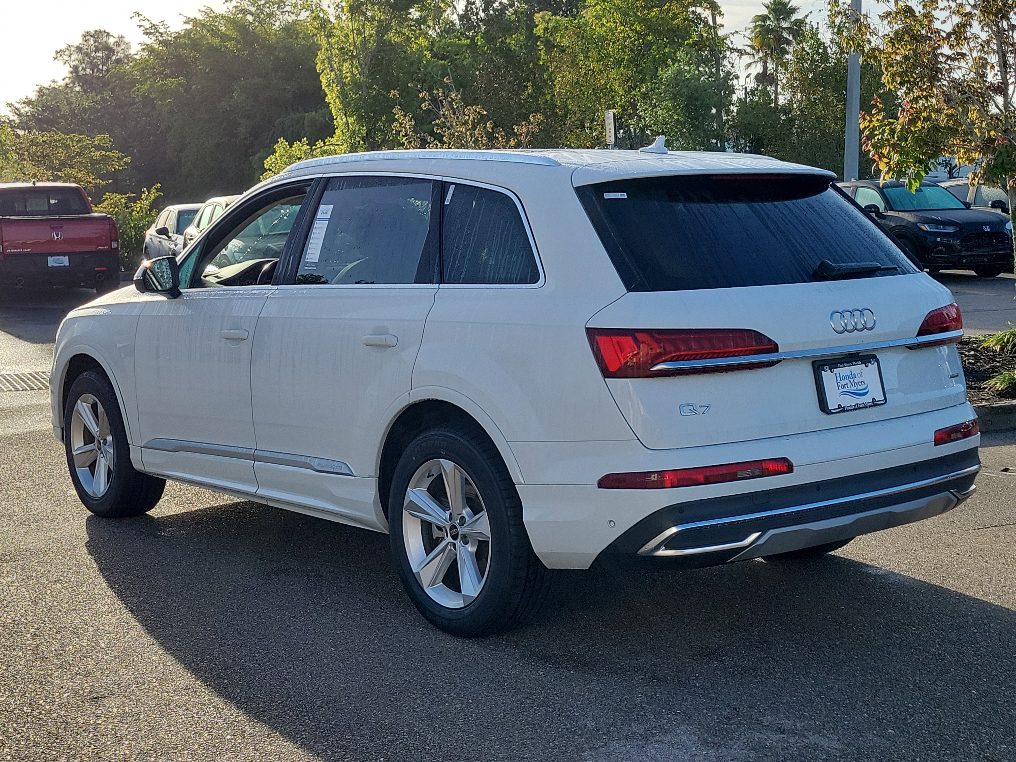 Used 2024 Audi Q7 2.0T Premium Plus image 4