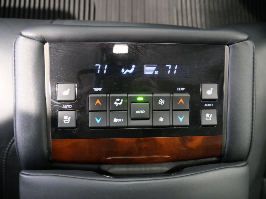 Used 2016 Lexus LX 570 4WD image 36