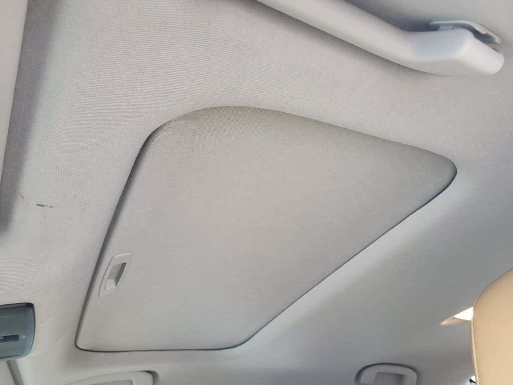 Used 2023 Nissan Sentra SV w/ SV Premium Package FWD image 25
